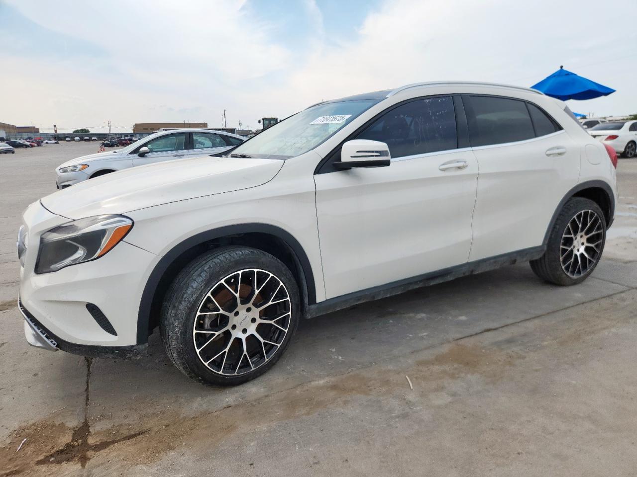 MERCEDES-BENZ GLA-CLASS 250