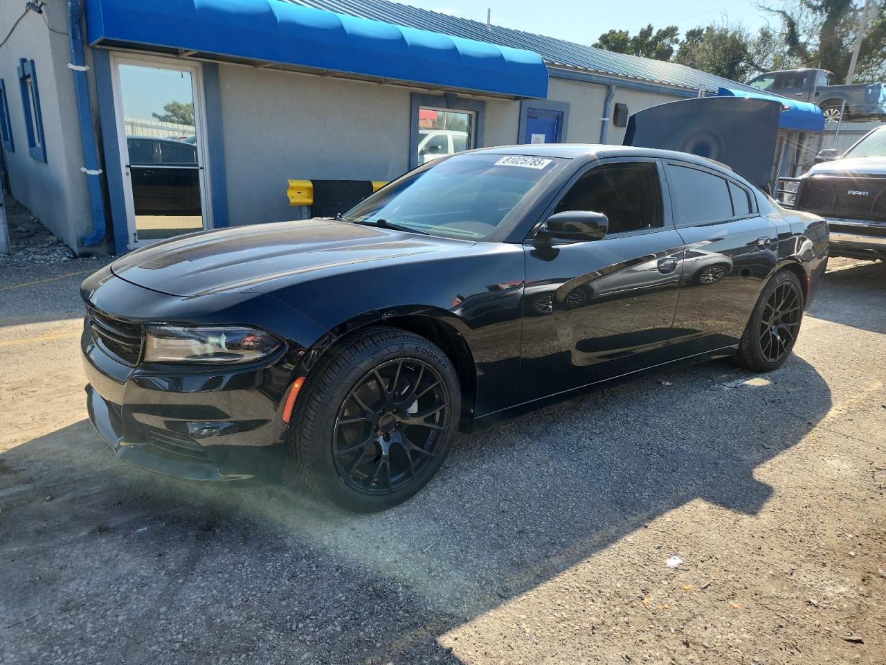 DODGE CHARGER SXT