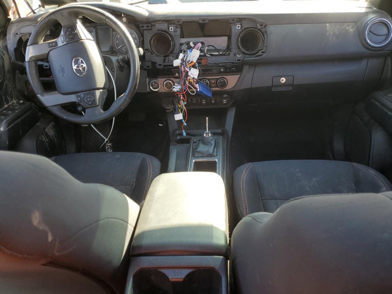 TOYOTA TACOMA DOUBLE CAB