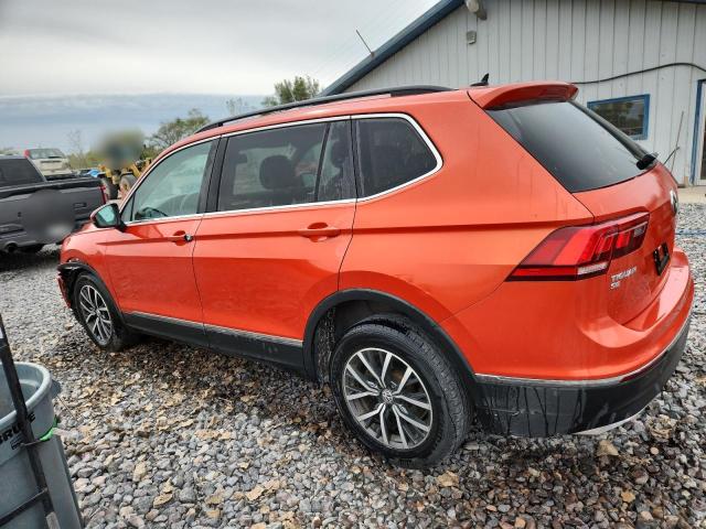 2018 VOLKSWAGEN TIGUAN SE 3VV3B7AX2JM007950