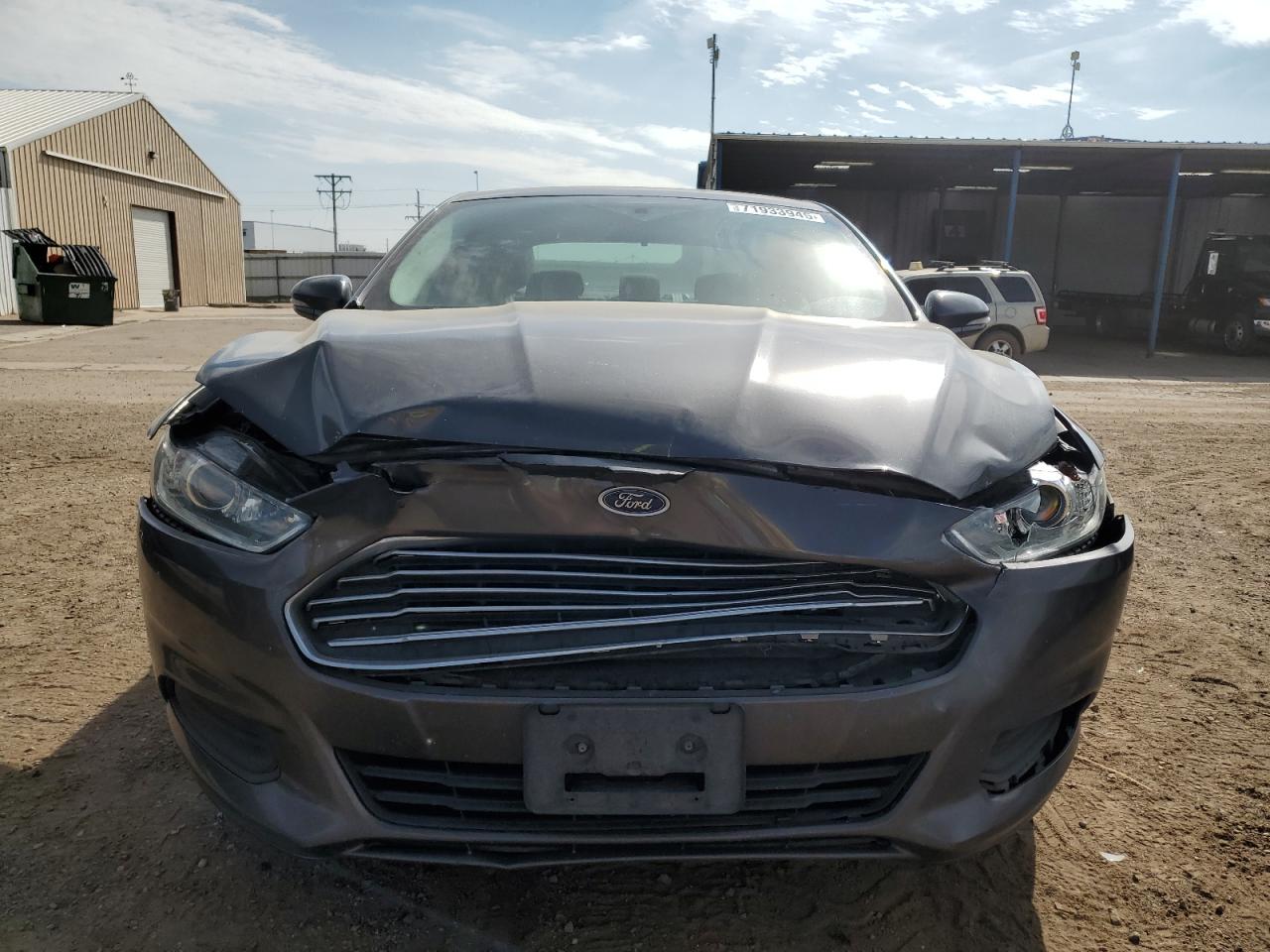 FORD FUSION SE
