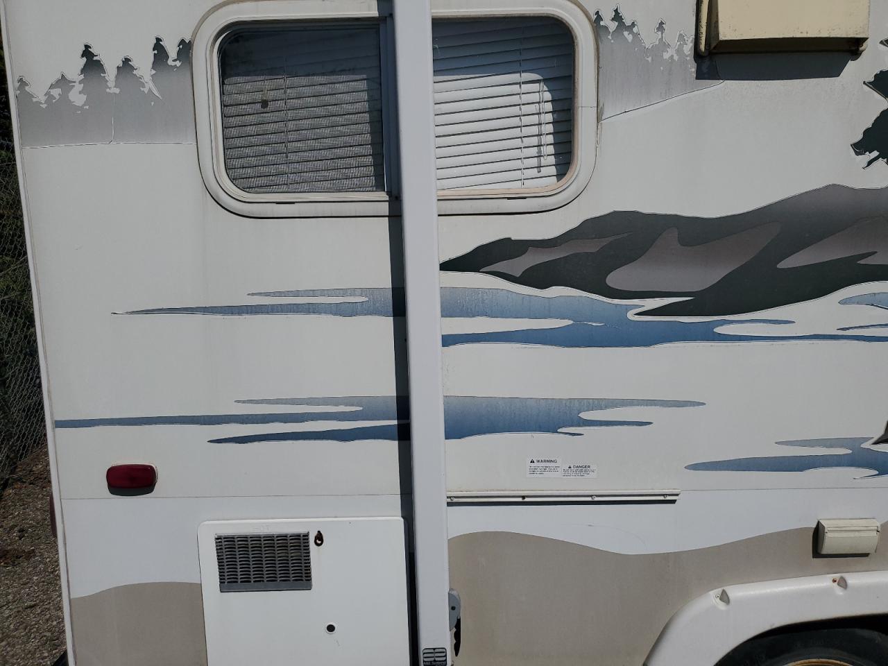 Lot #3256329350 2005 KODIAK SKAMPER