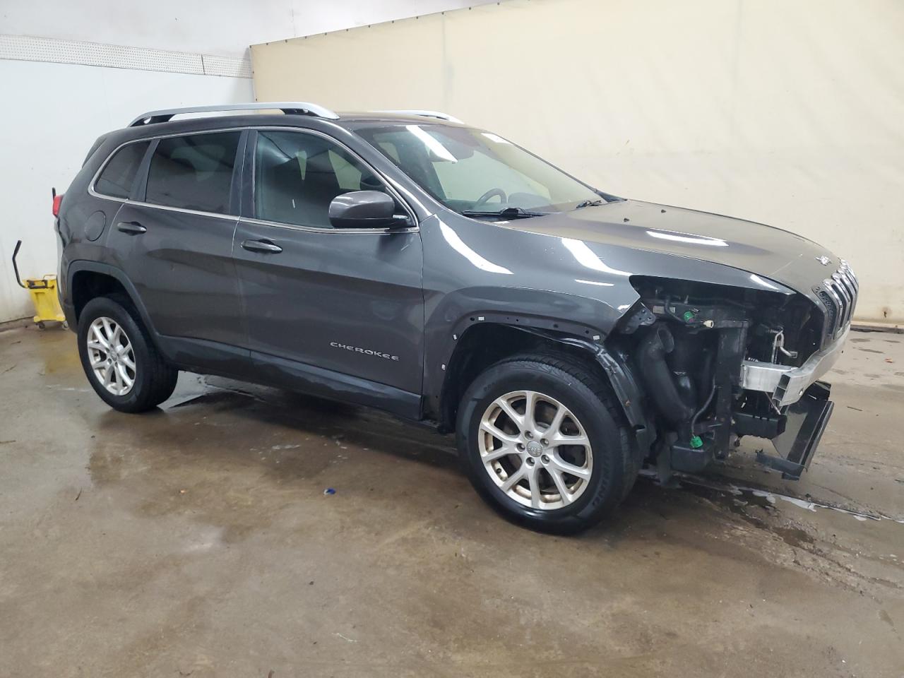 JEEP GRAND CHEROKEE LATITUDE