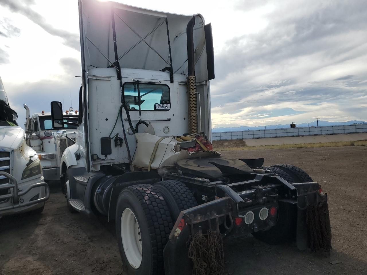 Lot #3236934497 2018 KENWORTH T680