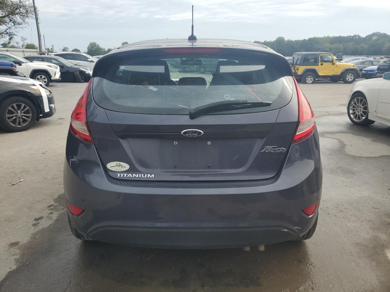 FORD FIESTA TITANIUM