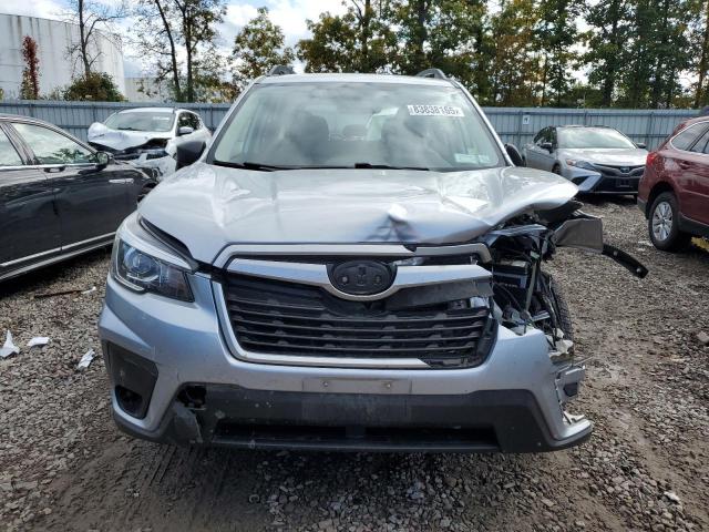 2019 SUBARU FORESTER JF2SKACCXKH425004