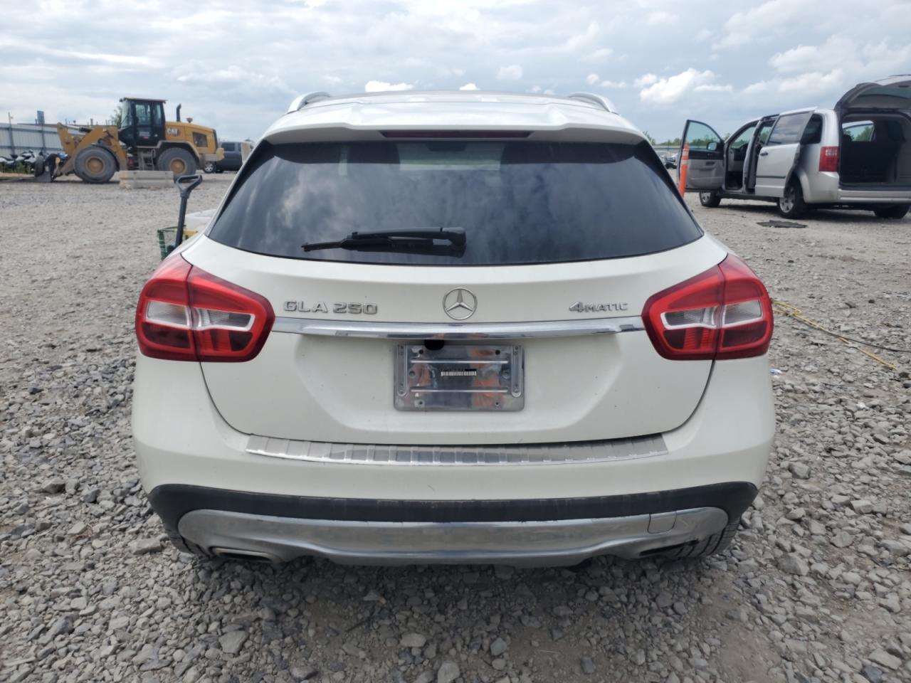 MERCEDES-BENZ GLA-CLASS 250 4MATIC