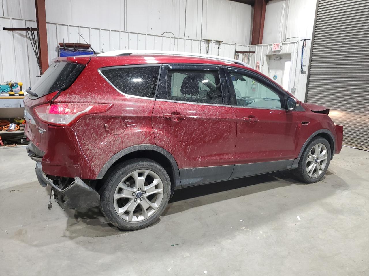 FORD ESCAPE TITANIUM