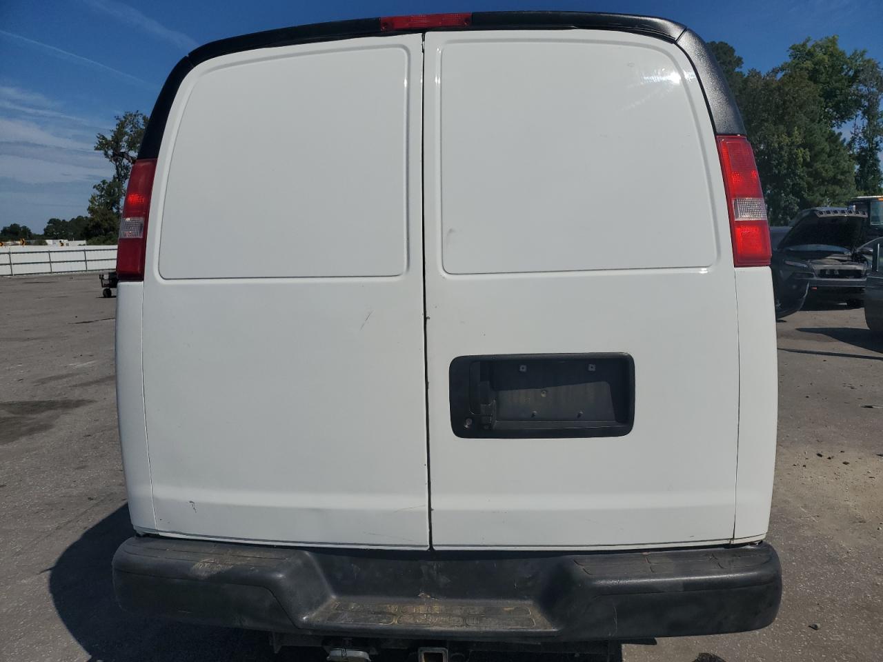 CHEVROLET EXPRESS G2500