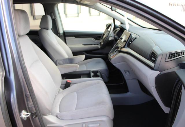 2018 HONDA ODYSSEY LX 5FNRL6H20JB086713