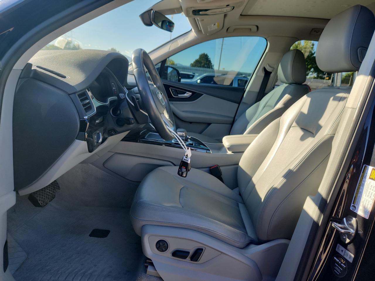 AUDI Q7 PREMIUM PLUS