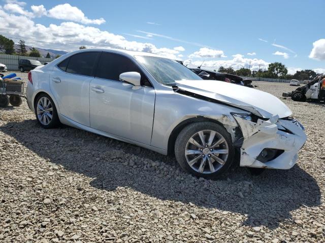 2016 LEXUS IS 200T JTHBA1D25G5013653
