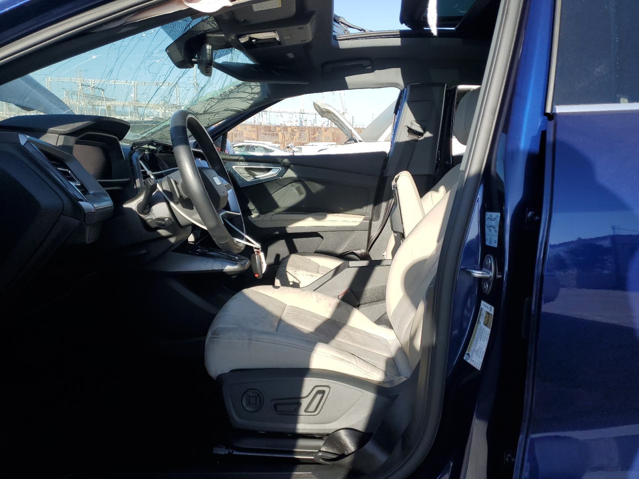 AUDI E-TRON SPORTBACK PREMIUM PLUS