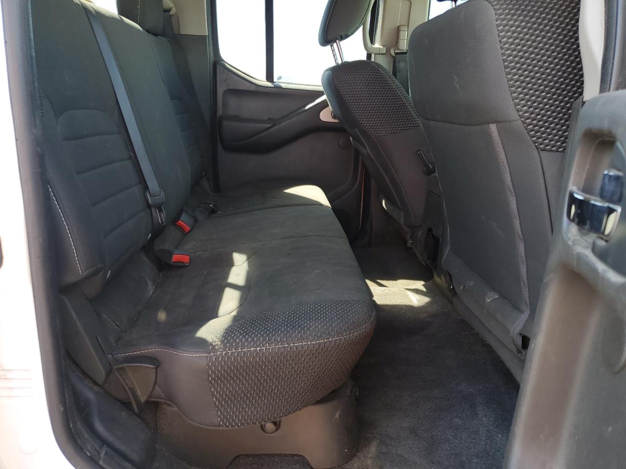 Lot #3302982641 2018 NISSAN FRONTIER S