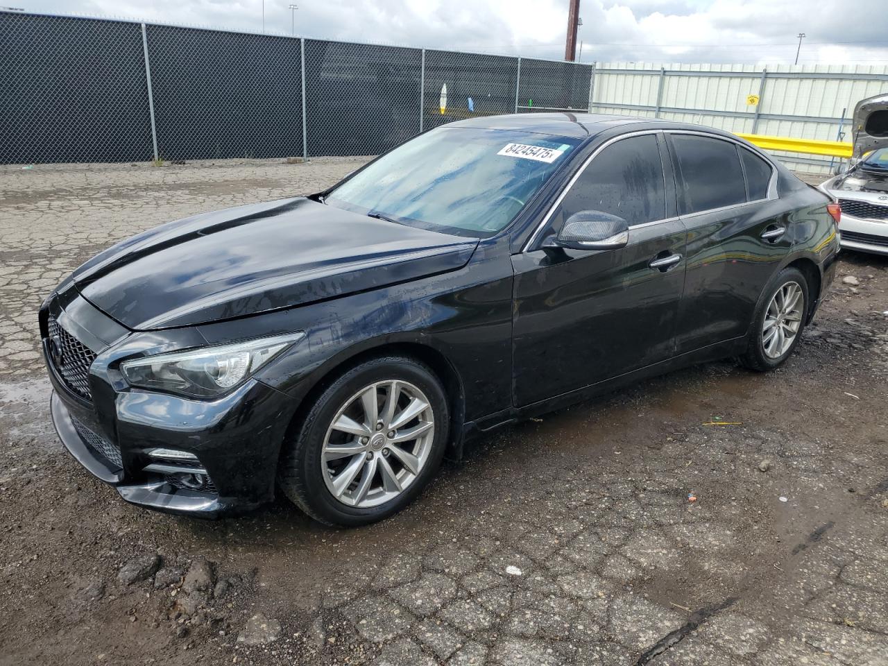 INFINITI Q50 BASE