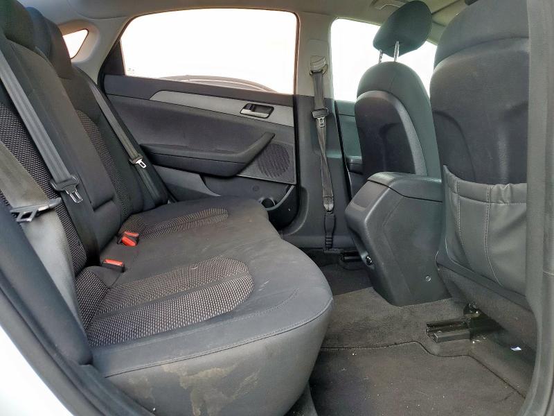 2018 HYUNDAI SONATA SE - 5NPE24AFXJH621938