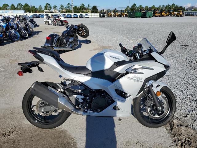 Global Auto Auctions: 2025 KAWASAKI EX500