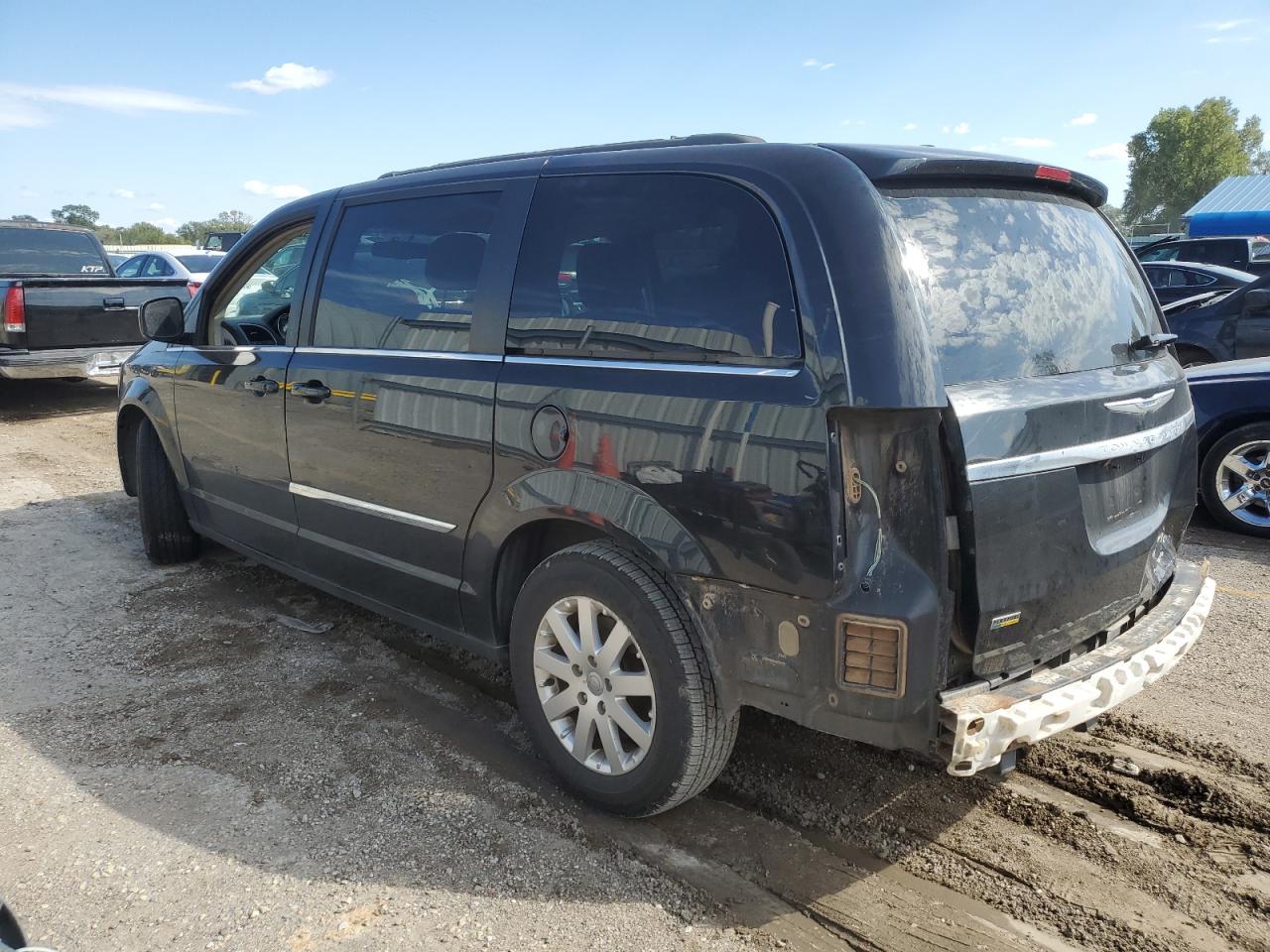 CHRYSLER TOWN & COUNTRY TOURING