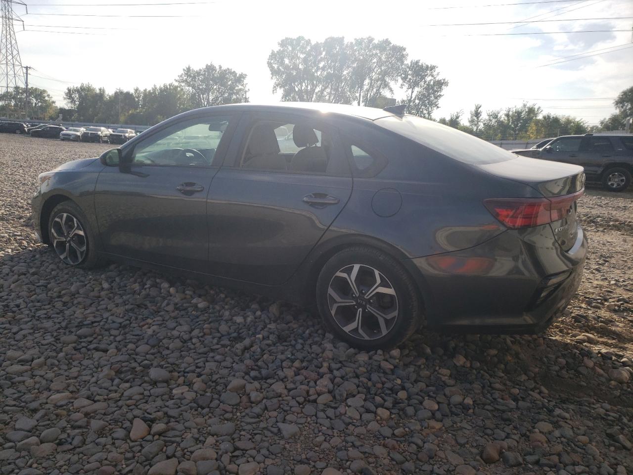 KIA FORTE FE