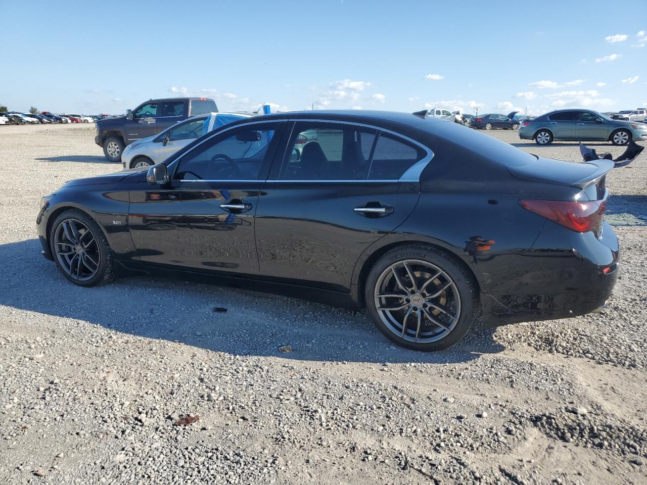 INFINITI Q50 PREMIUM