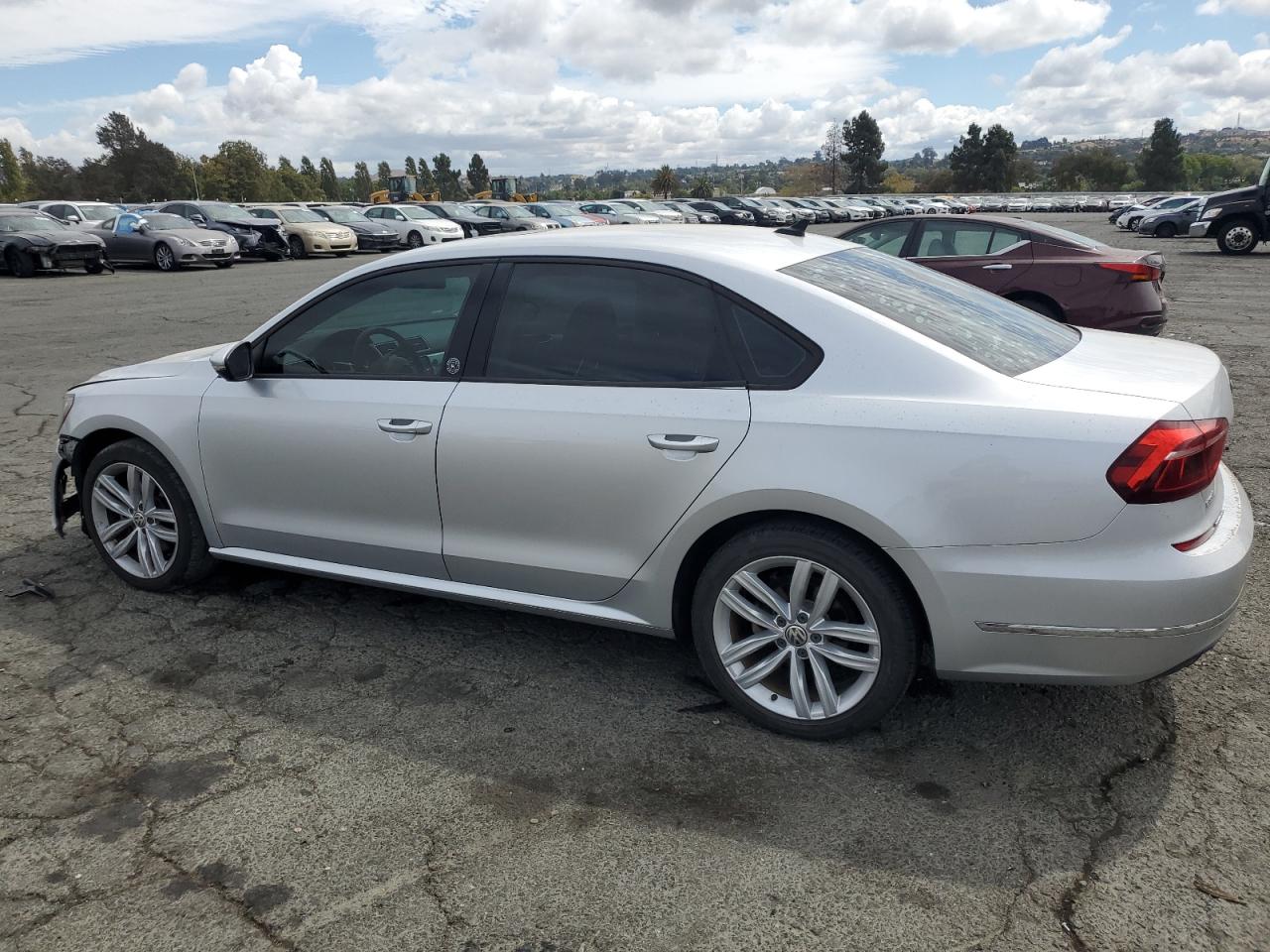 VOLKSWAGEN PASSAT WOLFSBURG