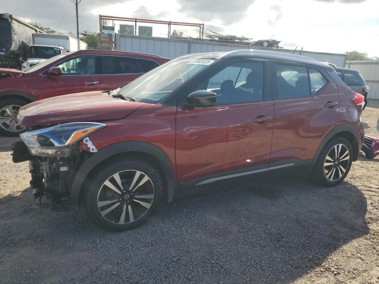 NISSAN KICKS S