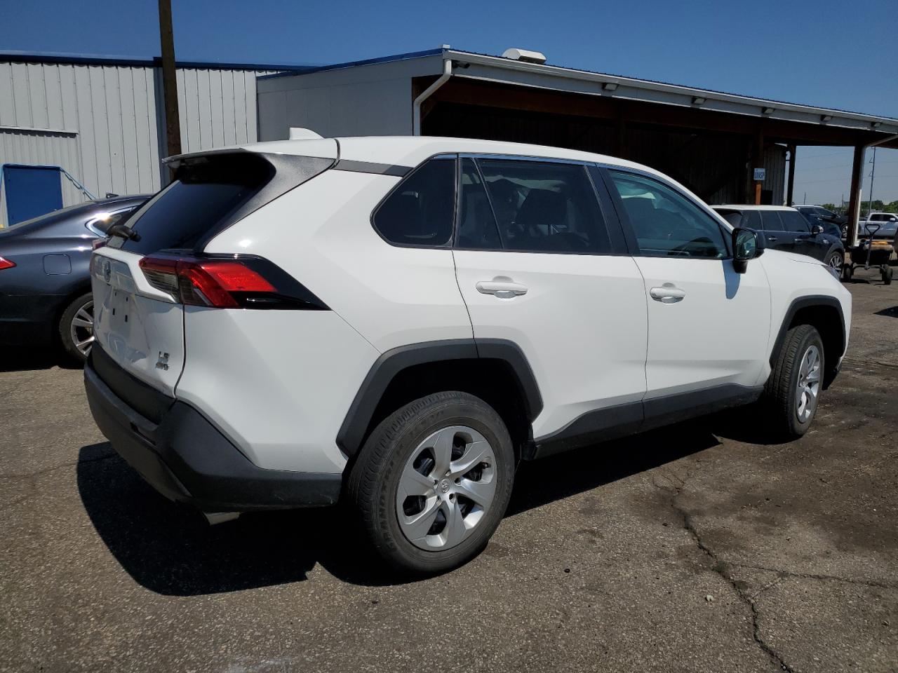 TOYOTA RAV4 LE