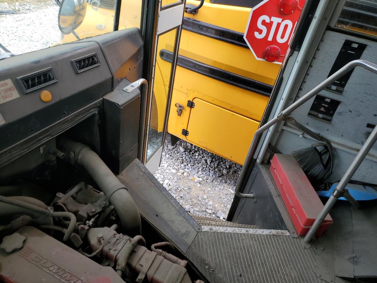 Lot #3273801355 2010 THOMAS SCHOOL BUS