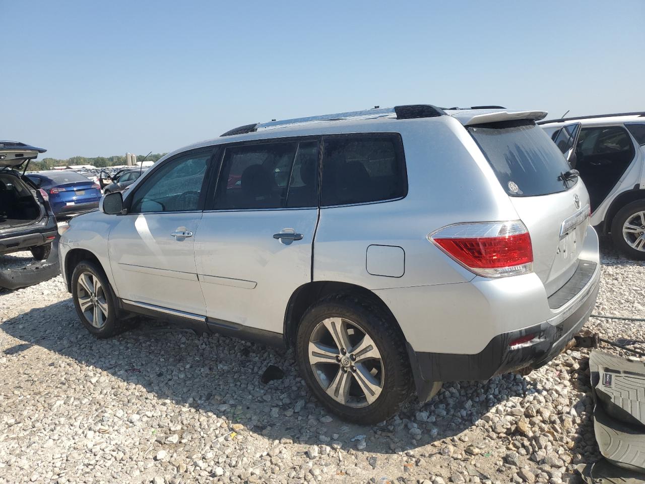 TOYOTA HIGHLANDER LIMITED