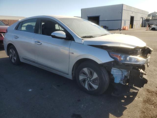 2017 HYUNDAI IONIQ SEL KMHC75LC8HU017723
