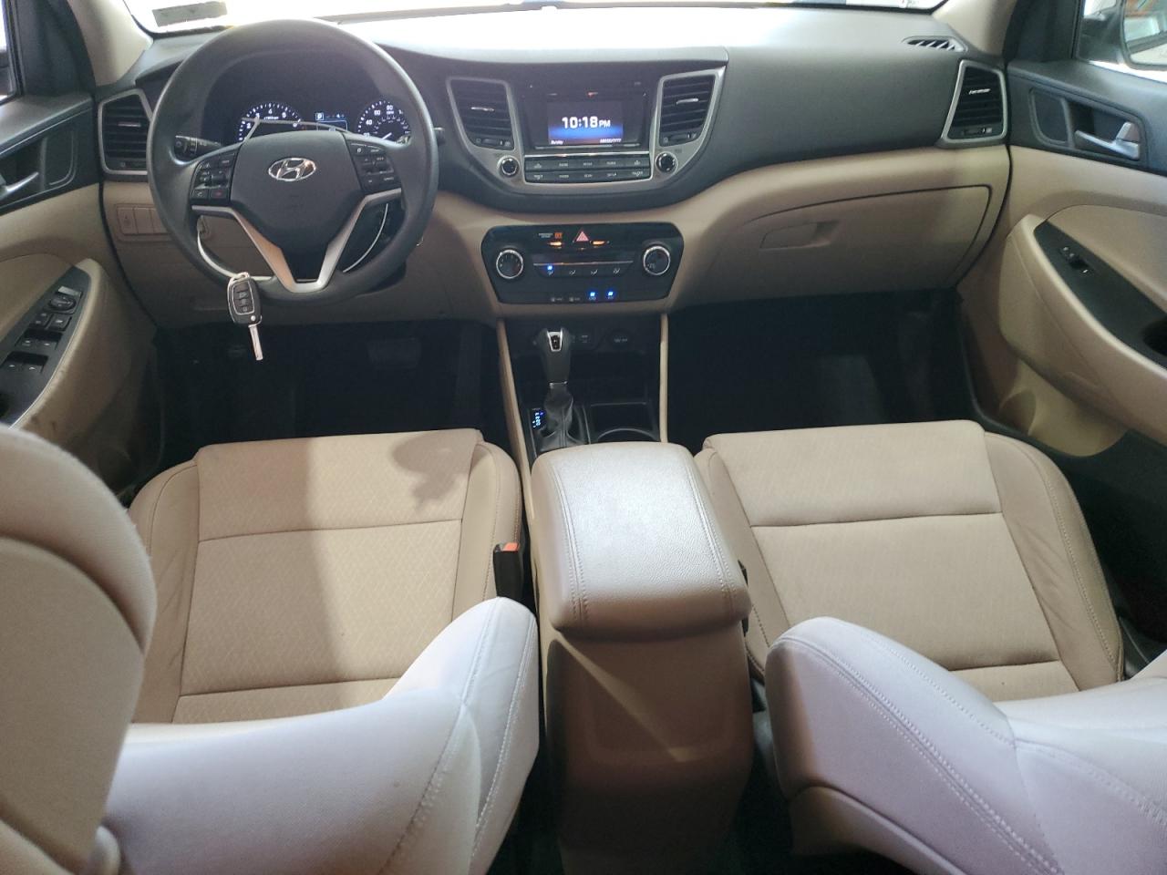 HYUNDAI TUCSON SE