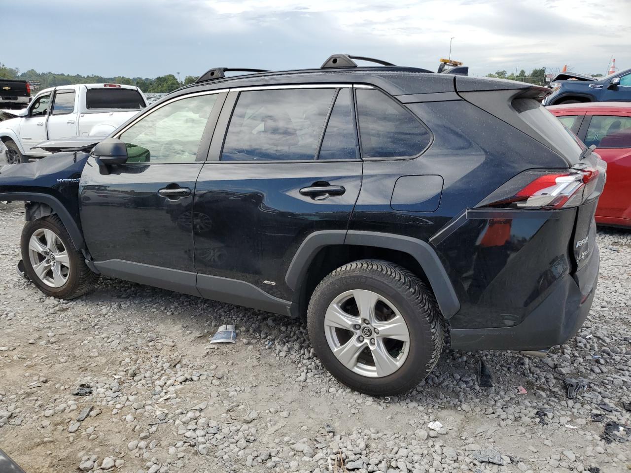 TOYOTA RAV4 LE