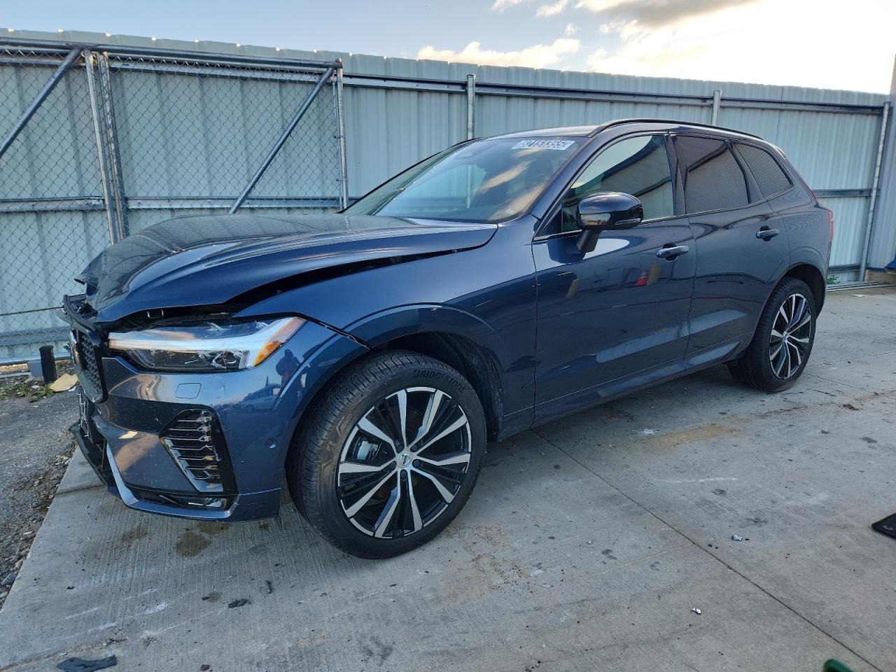  Salvage Volvo Xc60 Plus