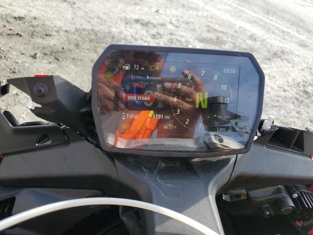 2025 DUCATI PANIGALE V2 ZDMHAU8T9SB000967