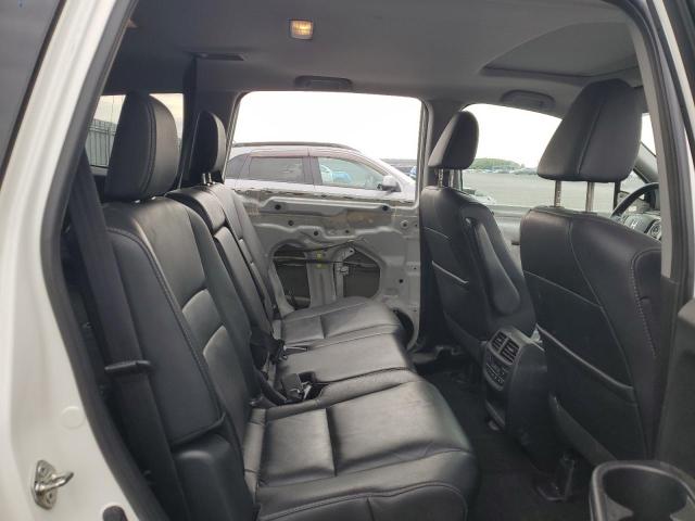 2018 HONDA PILOT EXLN 5FNYF6H72JB502176