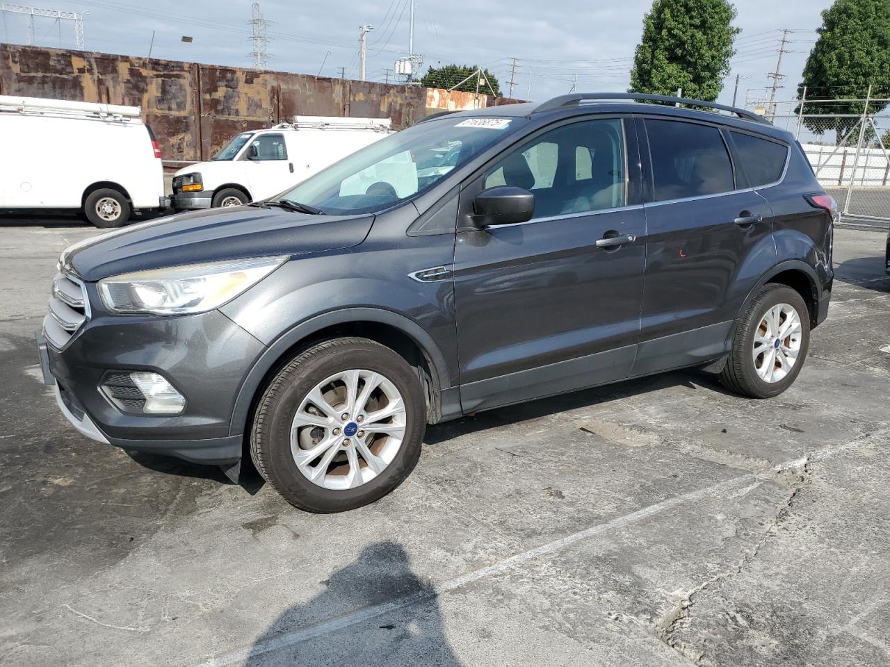 FORD ESCAPE SE