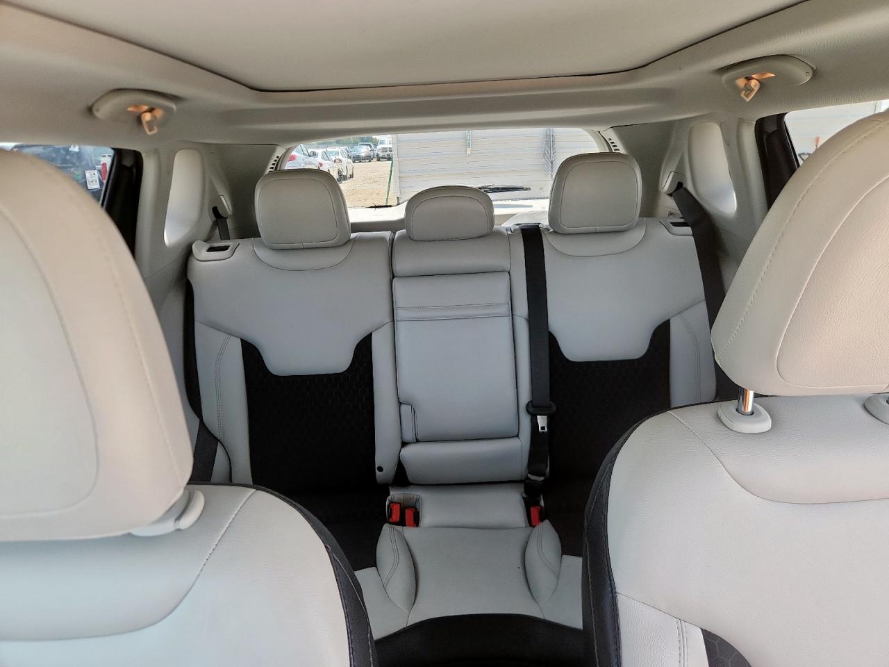 JEEP COMPASS LATITUDE