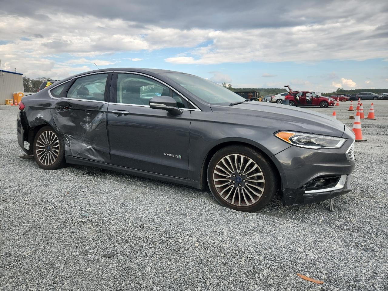 FORD FUSION TITANIUM/PLATINUM HEV