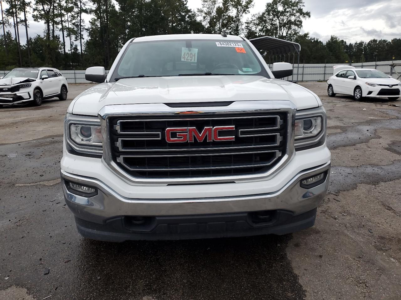 GMC SIERRA K1500 SLE