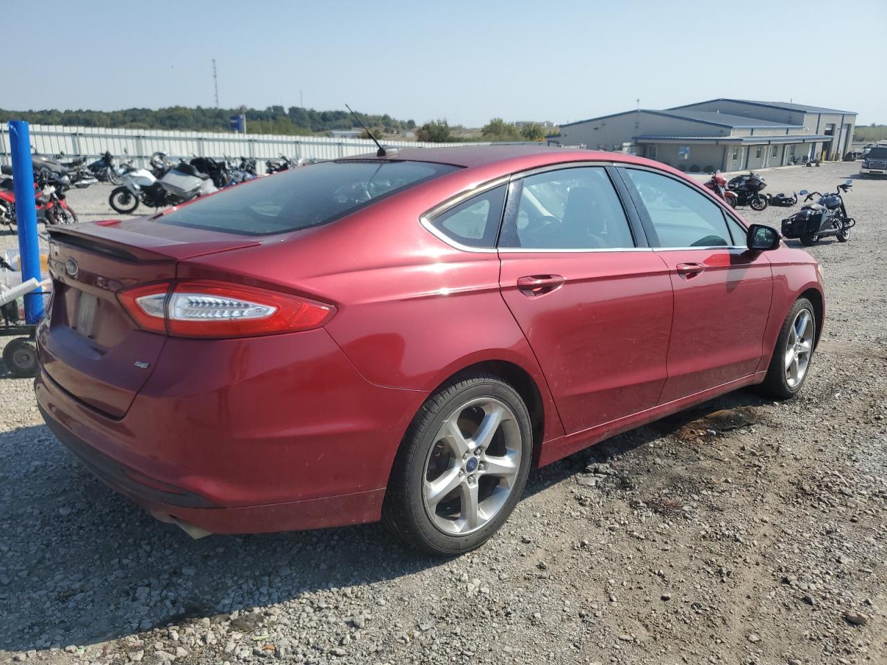 FORD FUSION SE