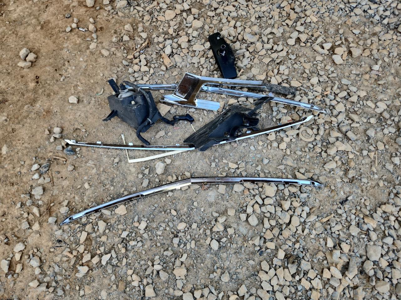 CHEVROLET TAHOE C1500 LTZ