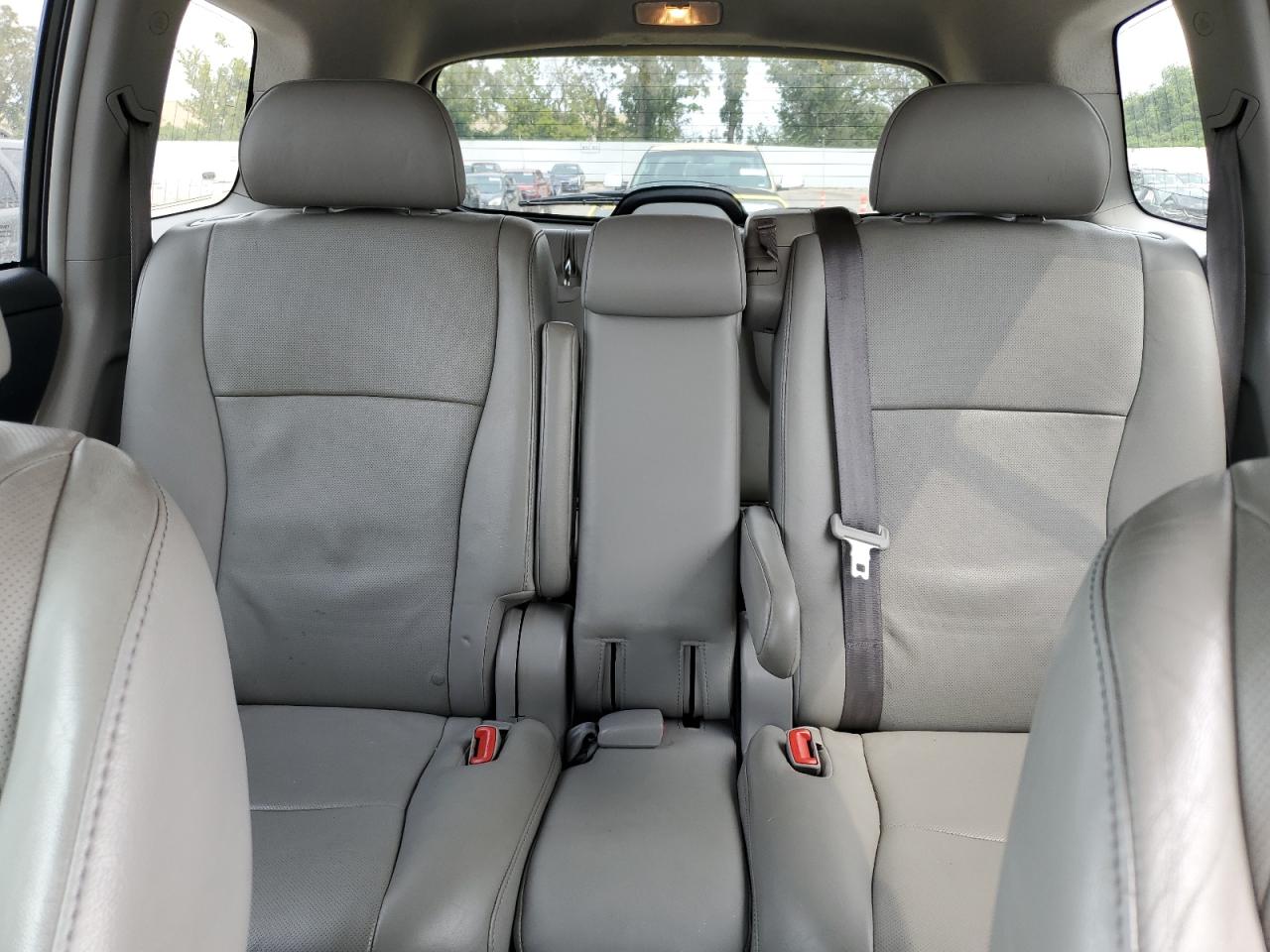 TOYOTA HIGHLANDER LIMITED