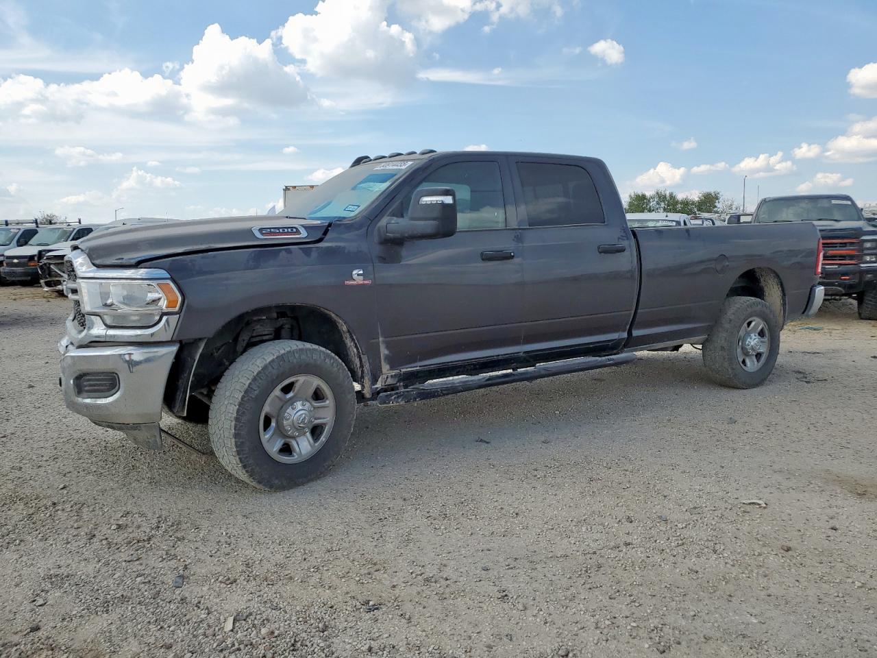 RAM 2500 TRADESMAN