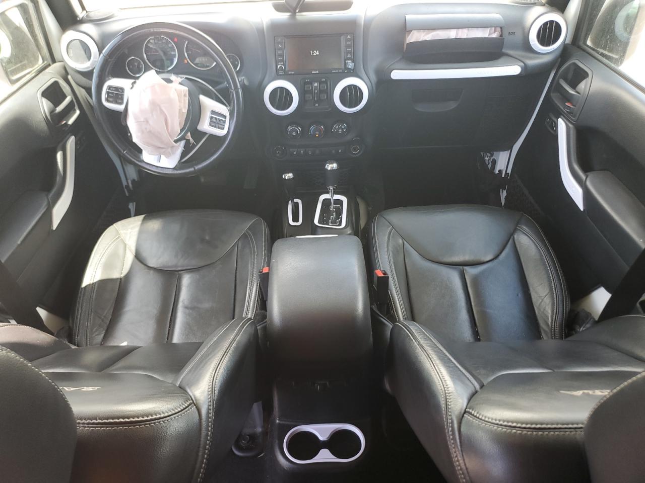 JEEP WRANGLER SAHARA