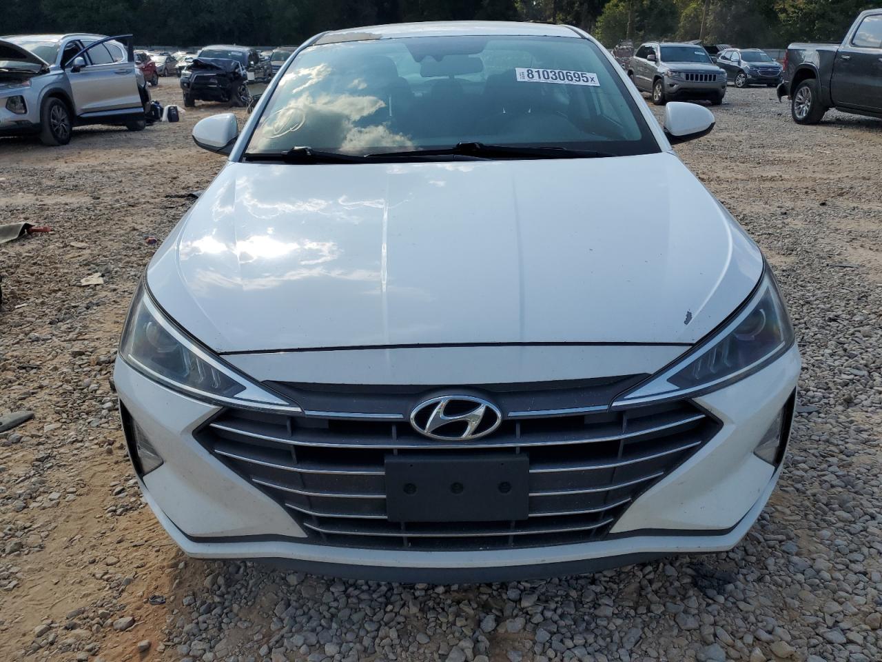 HYUNDAI ELANTRA SEL