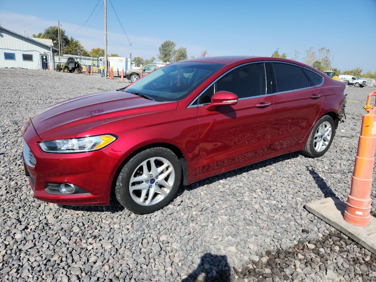 FORD FUSION SE