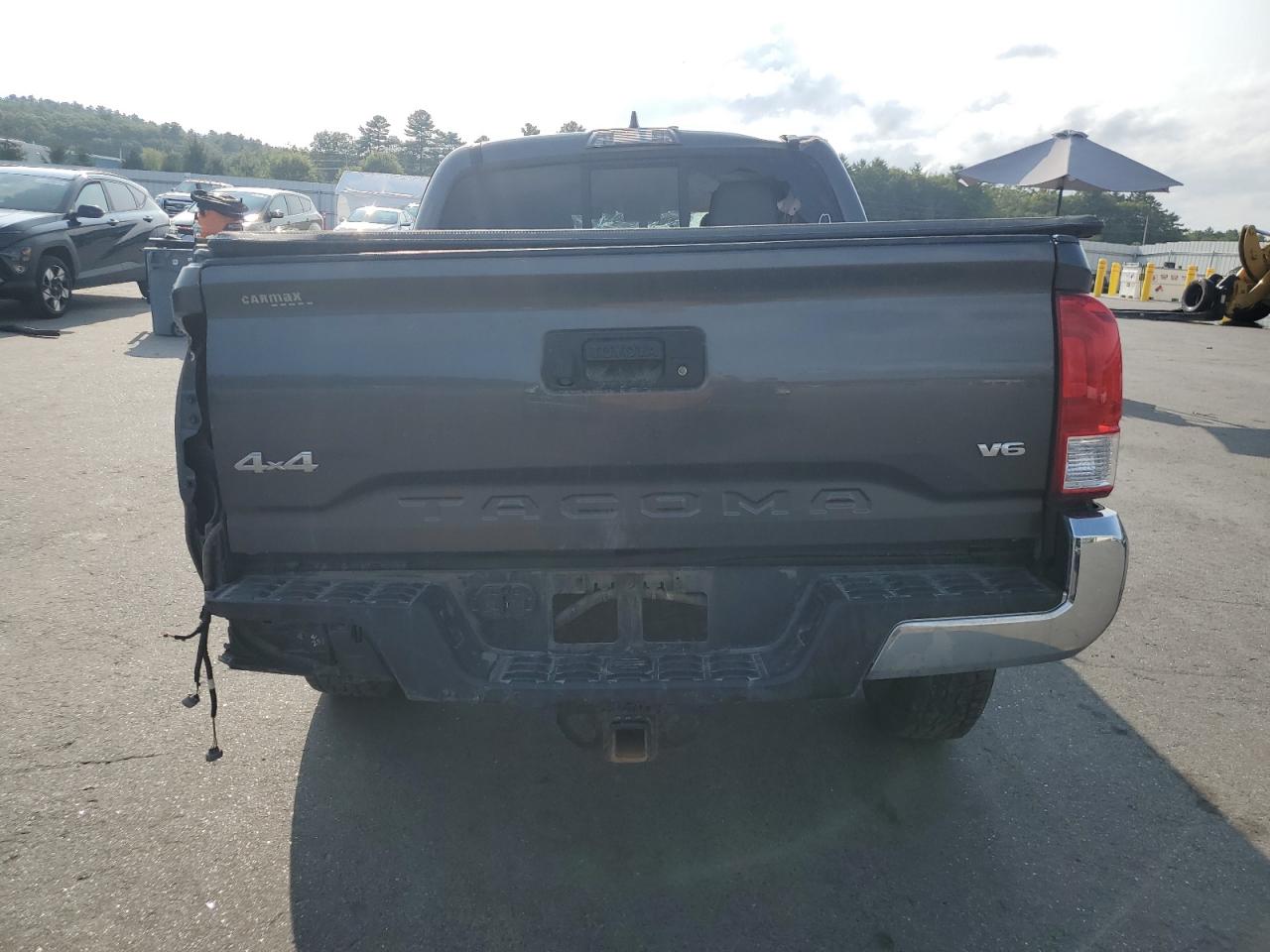 TOYOTA TACOMA DOUBLE CAB