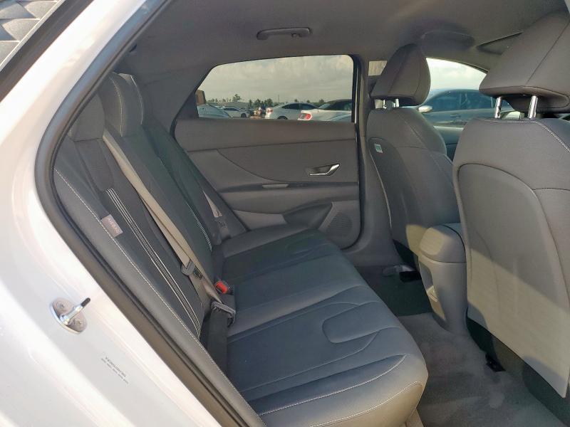 2025 HYUNDAI ELANTRA SEL SPORT - KMHLM4DG7SU961816