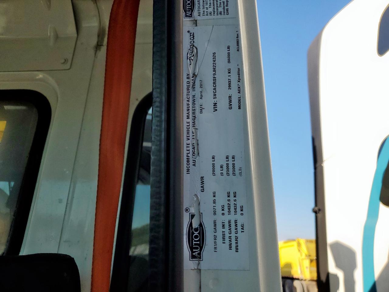 Lot #3248652298 2018 AUTOCAR LLC XPEDITOR