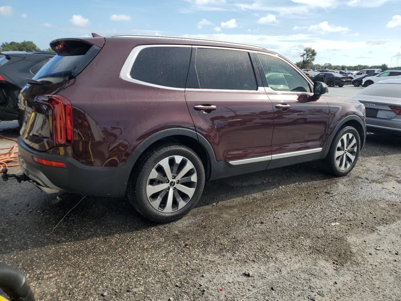 KIA TELLURIDE S